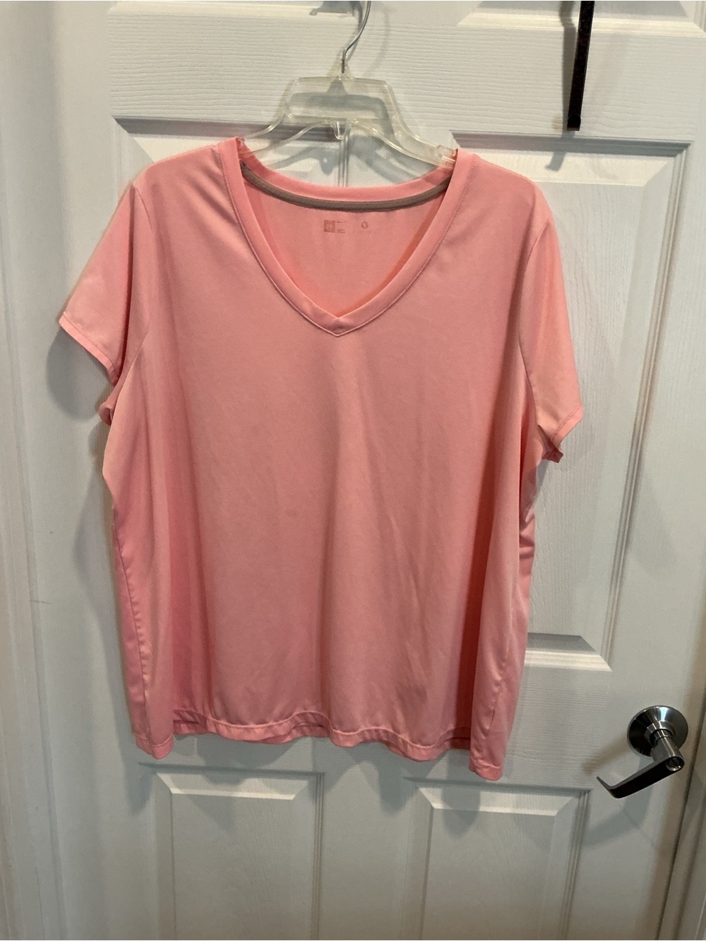 Lululemon Pink V-Neck Short Sleeve Tee